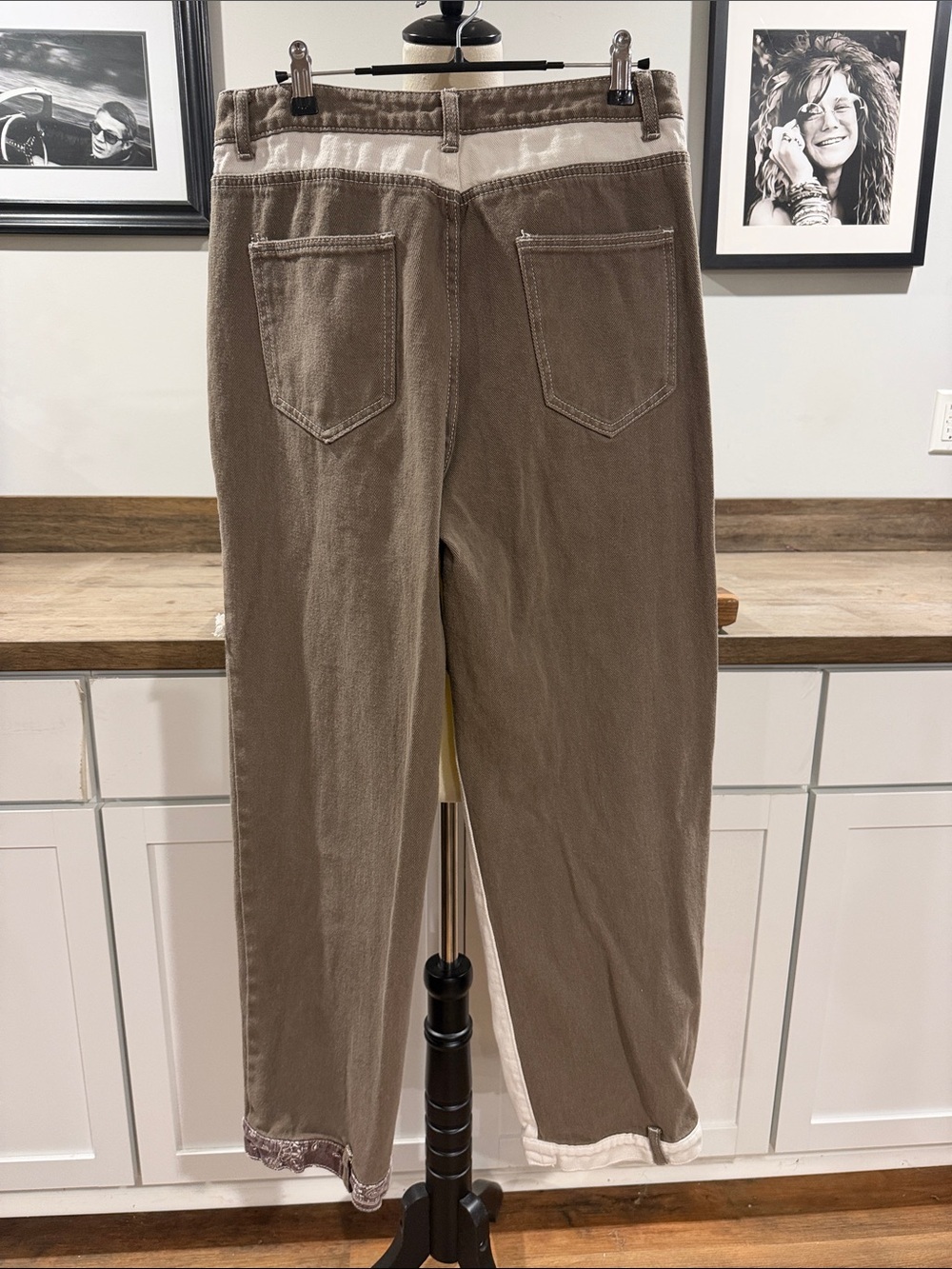 Unique High-Rise Patchwork Corduroy Jeans — Brown & White size 30 - Picture 2 of 9